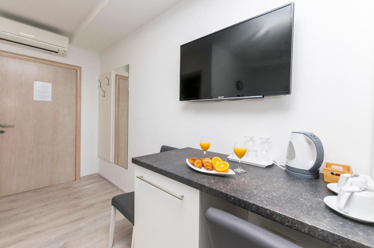 Apartments And Rooms Adriatic Suites Šibenik Eksteriør billede