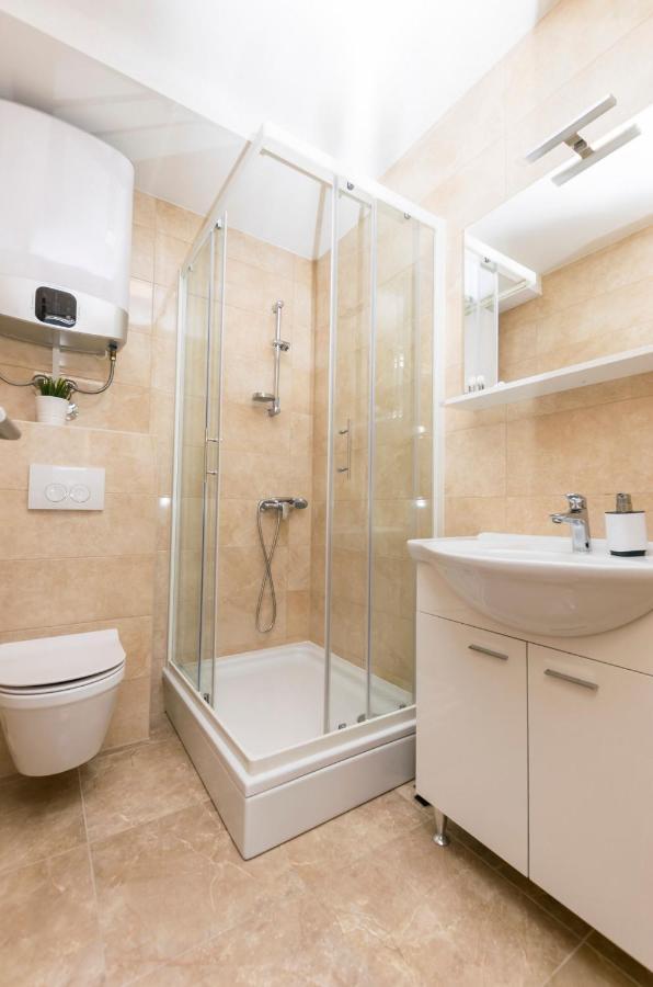 Apartments And Rooms Adriatic Suites Šibenik Eksteriør billede