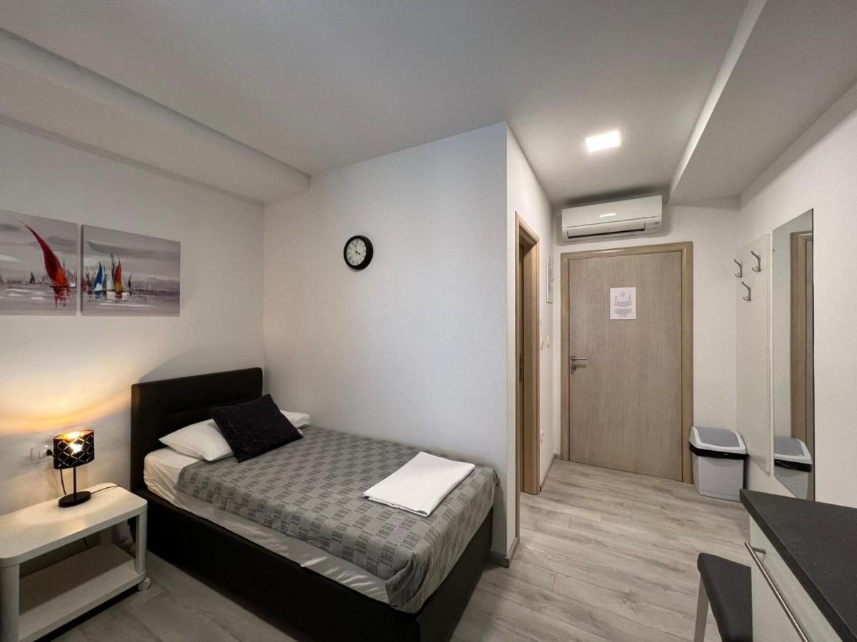Apartments And Rooms Adriatic Suites Šibenik Eksteriør billede